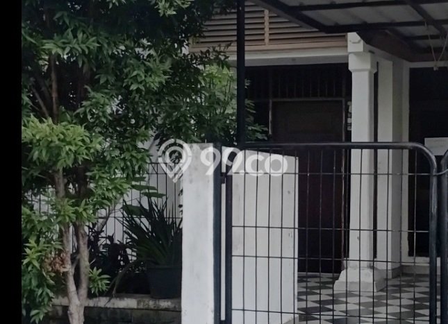 Disewakan Rumah Harga Terjangkau di Metland Menteng Jakarta Timur dengan 2 KT Disewakan Rumah Harga Terjangkau di Metland Menteng Jakarta Timur dengan 2 KT