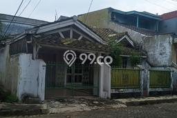 Rumah Luas Asri 3 KT Siap Pakai di Harapan Indah Bekasi Rumah Luas Asri 3 KT Siap Pakai di Harapan Indah Bekasi
