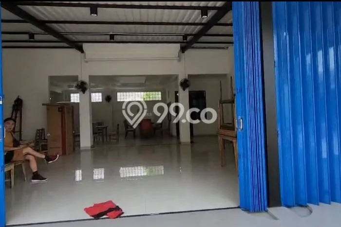 Ruko Bagus LT 235m2 LB 300m2 Dijual di Kuta Badung Ruko Bagus LT 235m2 LB 300m2 Dijual di Kuta Badung