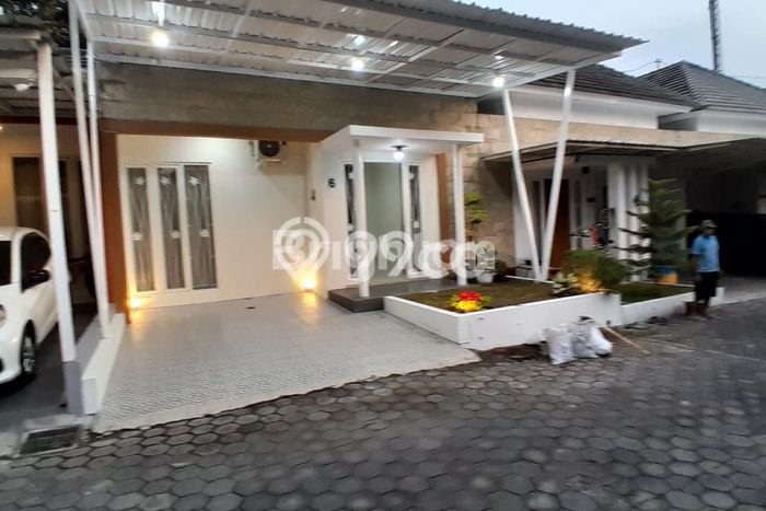 Dijual Rumah 2 Kamar Lokasi Strategis Nyaman dan Strategis di Tembalang Dijual Rumah 2 Kamar Lokasi Strategis Nyaman dan Strategis di Tembalang