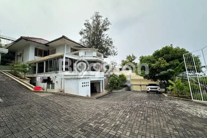 Dijual Rumah Elit Exclusive di Candisari, Semarang Dijual Rumah Elit Exclusive di Candisari, Semarang