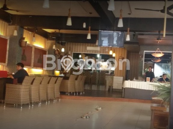 Unit Komersial Dijual di Semarang LT 420m2 & LB 670m2 Unit Komersial Dijual di Semarang LT 420m2 & LB 670m2