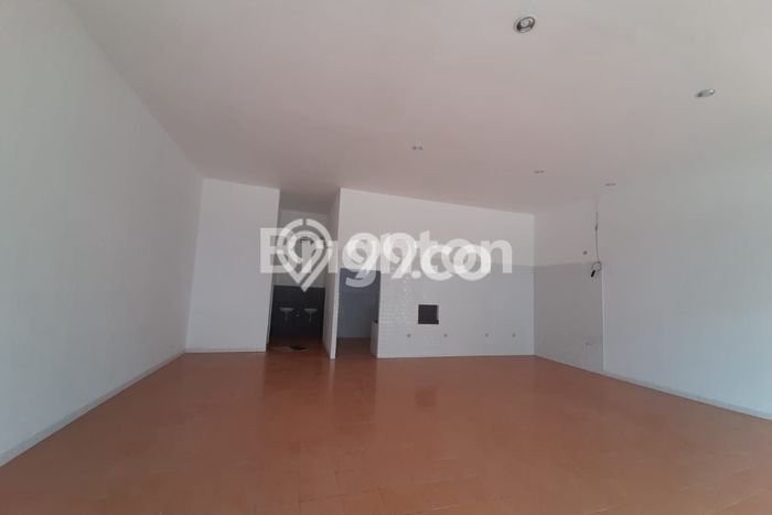FOR RENT! Ruko di Gajah Cocok untuk Bisnis 110m2 FOR RENT! Ruko di Gajah Cocok untuk Bisnis 110m2