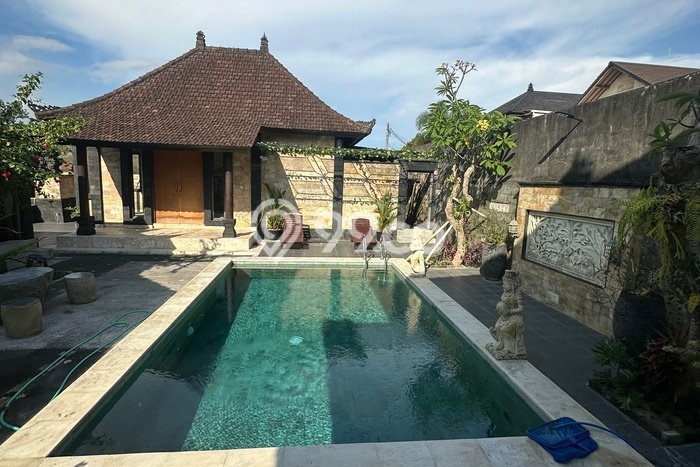 Dijual Vila Kawasan , Luas 500m2m², Lingkungan Nyaman Dijual Vila Kawasan , Luas 500m2m², Lingkungan Nyaman
