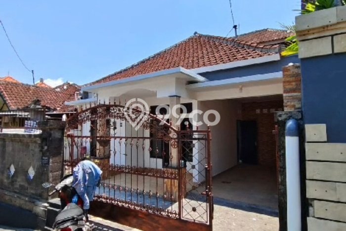 Rumah Sewa Badung LT 135m2 LB 135m2 Kawasan Kerobokan Rumah Sewa Badung LT 135m2 LB 135m2 Kawasan Kerobokan