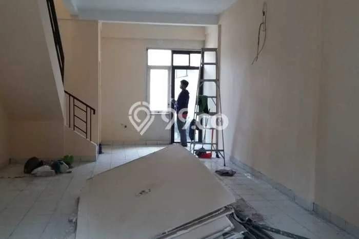 Unit Ruko Dijual di Tangerang LT 81m2 & LB 108m2 Unit Ruko Dijual di Tangerang LT 81m2 & LB 108m2