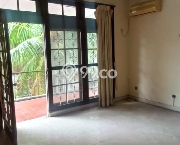 Dijual Rumah Luas Megah Dengan View Eksklusif di Pondok Indah, Jakarta Selatan Dijual Rumah Luas Megah Dengan View Eksklusif di Pondok Indah, Jakarta Selatan