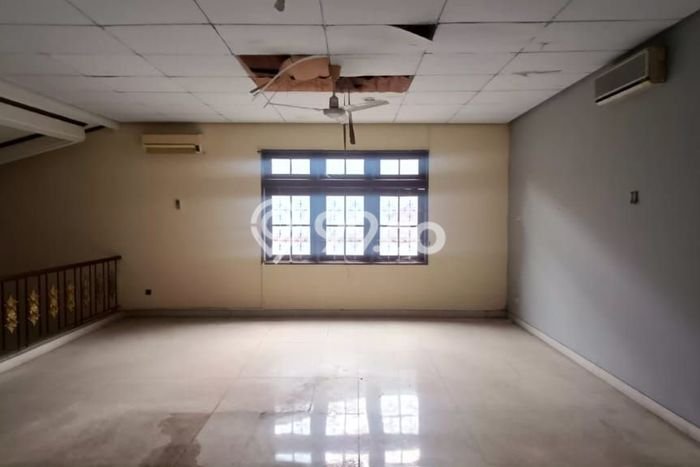 Dijual Rumah Luas Megah Dengan View Eksklusif di Pondok Indah, Jakarta Selatan Dijual Rumah Luas Megah Dengan View Eksklusif di Pondok Indah, Jakarta Selatan