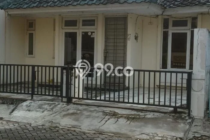 Disewakan Rumah Murah di Citra Garden Jakarta Barat Punya 3 Kamar Tidur Disewakan Rumah Murah di Citra Garden Jakarta Barat Punya 3 Kamar Tidur