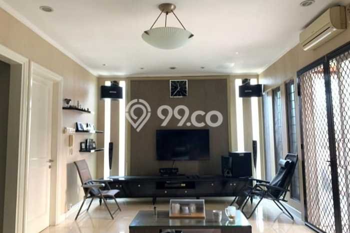 Rumah Luxury Modern Tanpa Renovasi di Karang Mulia Jakarta Barat Rumah Luxury Modern Tanpa Renovasi di Karang Mulia Jakarta Barat