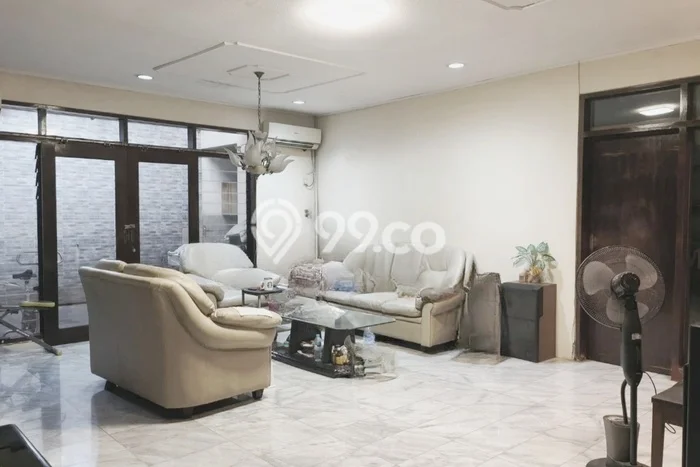 Rumah Luxury Modern Siap Huni di Meruya Jakarta Barat Rumah Luxury Modern Siap Huni di Meruya Jakarta Barat