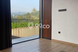 For Sale Vila di Cijeruk, Area 1000m2m², Posisi Premium For Sale Vila di Cijeruk, Area 1000m2m², Posisi Premium