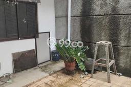Rumah Elit LB 180m2 Siap Pakai Desain Elegan di Semanan, Jakarta Barat Rumah Elit LB 180m2 Siap Pakai Desain Elegan di Semanan, Jakarta Barat