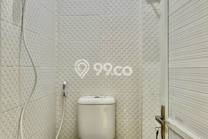 Cocok Untuk Investasi! For Sale Kost di Depok I 40 Kamar Cocok Untuk Investasi! For Sale Kost di Depok I 40 Kamar