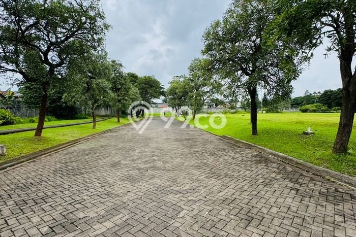Tanah Dijual di Jakarta Barat Seluas 336m2 Strategis Tanah Dijual di Jakarta Barat Seluas 336m2 Strategis