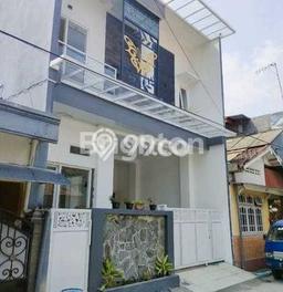 Dijual Rumah Modern 3 KT di Jombang Kota, Jombang Dijual Rumah Modern 3 KT di Jombang Kota, Jombang