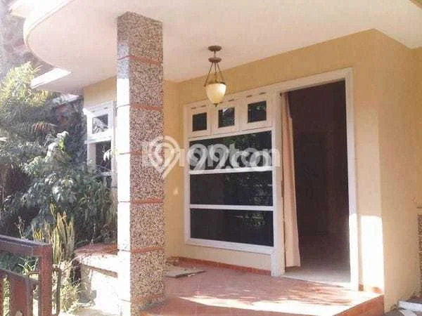 Rumah Kontrakan Malang LT 135m2 LB 120m2 Area Soekarno Hatta Rumah Kontrakan Malang LT 135m2 LB 120m2 Area Soekarno Hatta