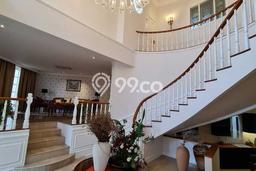 For Sale Hunian Elegan Cozy di Jakarta Utara For Sale Hunian Elegan Cozy di Jakarta Utara