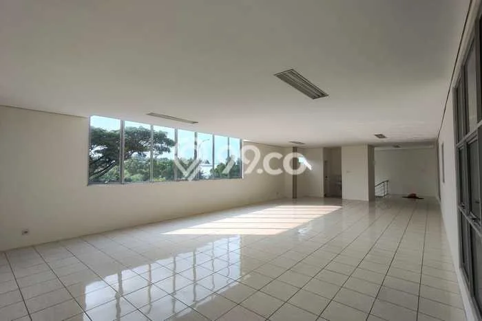 Gudang Disewakan Lokasi Lippo Cikarang Cikarang Harga Spesial! Gudang Disewakan Lokasi Lippo Cikarang Cikarang Harga Spesial!