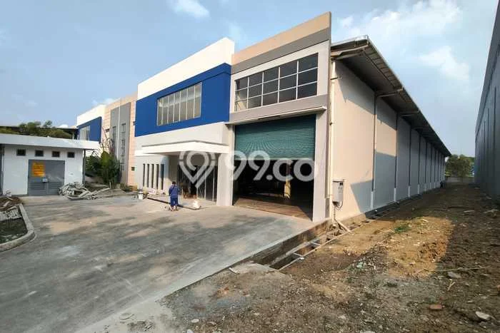 Gudang bagus disewakan di Lippo Cikarang Cikarang dengan LB 3151m2 harga sewa terbaik Gudang bagus disewakan di Lippo Cikarang Cikarang dengan LB 3151m2 harga sewa terbaik