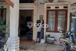HOT LISTING! Rumah Siap Huni di Jatikarya, Bekasi, LT 1m² LB 0m² HOT LISTING! Rumah Siap Huni di Jatikarya, Bekasi, LT 1m² LB 0m²