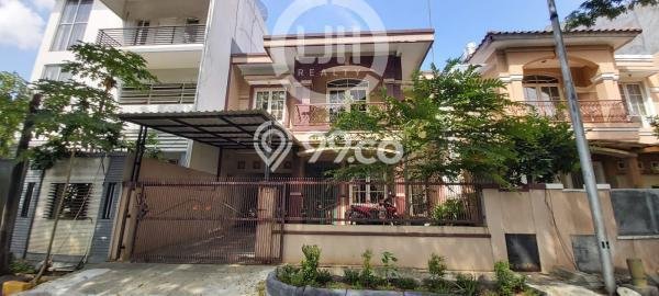 Rumah Eksklusif Siap Huni LT 162m2 di Kelapa Gading, Jakarta Utara Rumah Eksklusif Siap Huni LT 162m2 di Kelapa Gading, Jakarta Utara