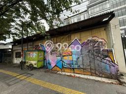 Ruko disewakan di Jatinegara Jakarta Timur dengan luas bangunan 146m2 Ruko disewakan di Jatinegara Jakarta Timur dengan luas bangunan 146m2