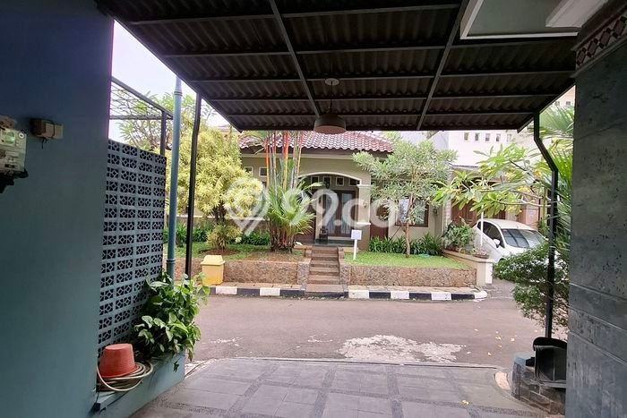For Sale Rumah Elit Exclusive di Ciracas, Jakarta Timur For Sale Rumah Elit Exclusive di Ciracas, Jakarta Timur