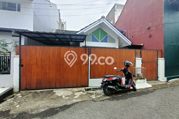 Jual Rumah Strategis Bagus Punya 2 KT di Cimahi Utara Cimahi SHM Jual Rumah Strategis Bagus Punya 2 KT di Cimahi Utara Cimahi SHM