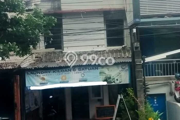Area Ramai! Ruko Dijual di Cibeunying Kidul untuk Bisnis Luas Bangunan 96m2 Area Ramai! Ruko Dijual di Cibeunying Kidul untuk Bisnis Luas Bangunan 96m2