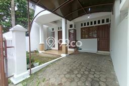 Rumah Modern 5 KT di Cigadung Bandung Unfurnished Rumah Modern 5 KT di Cigadung Bandung Unfurnished
