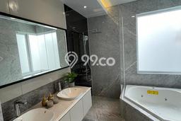 Jual Rumah Luas Megah Dengan View Eksklusif di BSD City, Tangerang Jual Rumah Luas Megah Dengan View Eksklusif di BSD City, Tangerang