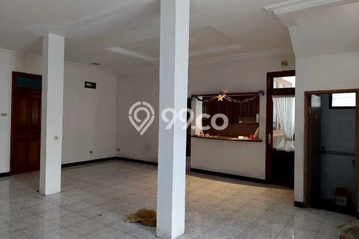 Dijual Rumah Premium dengan Fasilitas Sekitar Lengkap di Kembangan, Jakarta Barat Dijual Rumah Premium dengan Fasilitas Sekitar Lengkap di Kembangan, Jakarta Barat
