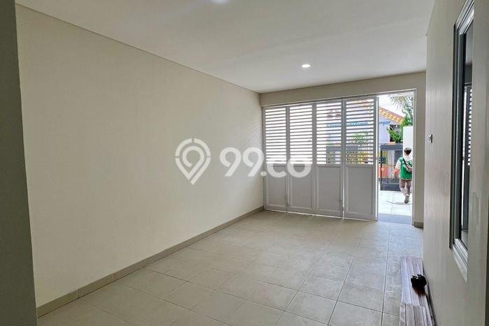 Rumah Elit Modern Siap Huni di Tomang Jakarta Barat Rumah Elit Modern Siap Huni di Tomang Jakarta Barat