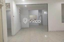 Dijual Rumah 3 Kamar Lokasi Ideal Bagus dan Strategis di Cipondoh Dijual Rumah 3 Kamar Lokasi Ideal Bagus dan Strategis di Cipondoh