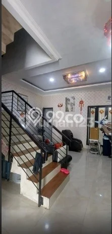 Rumah Eksklusif Siap Huni LT 96m2 di Kebon Jeruk, Jakarta Barat Rumah Eksklusif Siap Huni LT 96m2 di Kebon Jeruk, Jakarta Barat