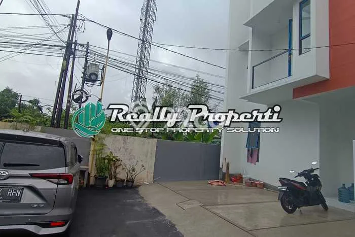 Jarang Ada! Rumah Kontrakan 4 Kamar Bagus Siap Huni Pondok Gede Jarang Ada! Rumah Kontrakan 4 Kamar Bagus Siap Huni Pondok Gede