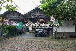 Siap Huni Rumah Mewah 6 Kamar di Cipayung Dekat ke Mana Pun Siap Huni Rumah Mewah 6 Kamar di Cipayung Dekat ke Mana Pun