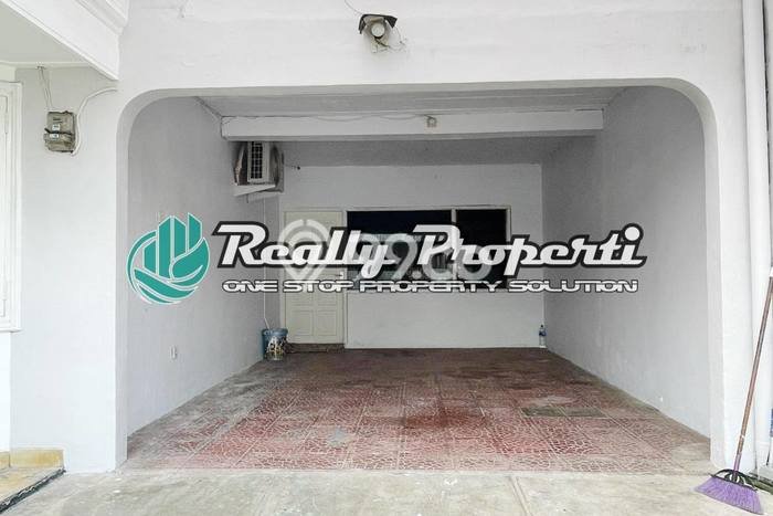 Rumah sewa siap huni 5 KT di Pondok Gede, Bekasi Rumah sewa siap huni 5 KT di Pondok Gede, Bekasi