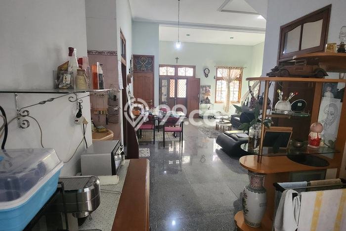 Hunian Mewah Siap Huni LT 190m2 di Mulyorejo, Surabaya Hunian Mewah Siap Huni LT 190m2 di Mulyorejo, Surabaya