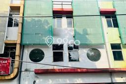 Unit Ruko Dijual di Wonocolo Surabaya Luas Tanah 59m2, Luas Bangunan 206m2 Unit Ruko Dijual di Wonocolo Surabaya Luas Tanah 59m2, Luas Bangunan 206m2