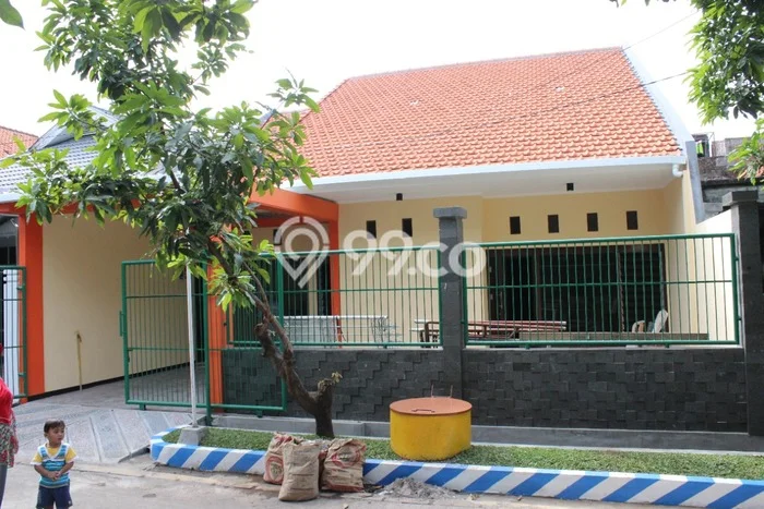 Disewakan Hunian Konsep Minimalis di Gubeng Surabaya dengan 4 KT Disewakan Hunian Konsep Minimalis di Gubeng Surabaya dengan 4 KT