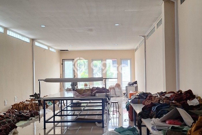 Ruko Dijual di Prime Area Bandung Luas 1500m2 Ruko Dijual di Prime Area Bandung Luas 1500m2