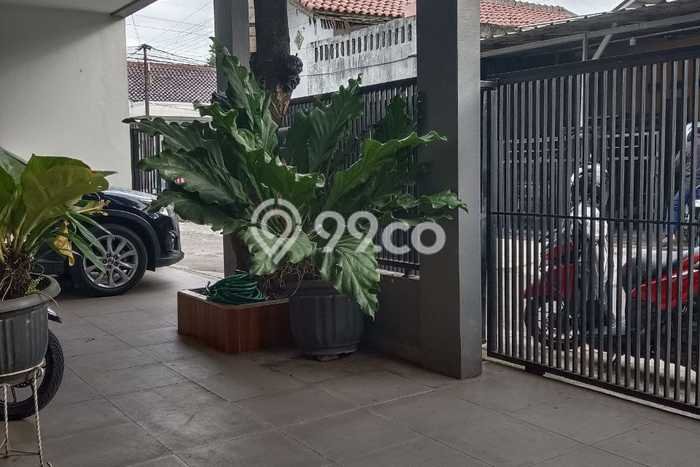 Rumah Mewah LB 340m2 Siap Pakai Desain Elegan di Pekayon, Bekasi Rumah Mewah LB 340m2 Siap Pakai Desain Elegan di Pekayon, Bekasi