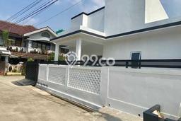 Rumah Modern 4 KT LT 210m2 di Pekayon Rumah Modern 4 KT LT 210m2 di Pekayon