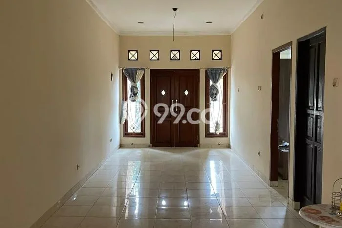 Disewakan segera rumah minimalis strategis 5 Kamar di Sawangan, Depok Disewakan segera rumah minimalis strategis 5 Kamar di Sawangan, Depok