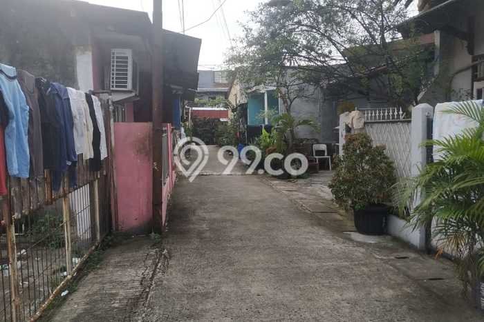 Rumah Luas Asri 6 KT Siap Pakai di Depok II Depok Rumah Luas Asri 6 KT Siap Pakai di Depok II Depok