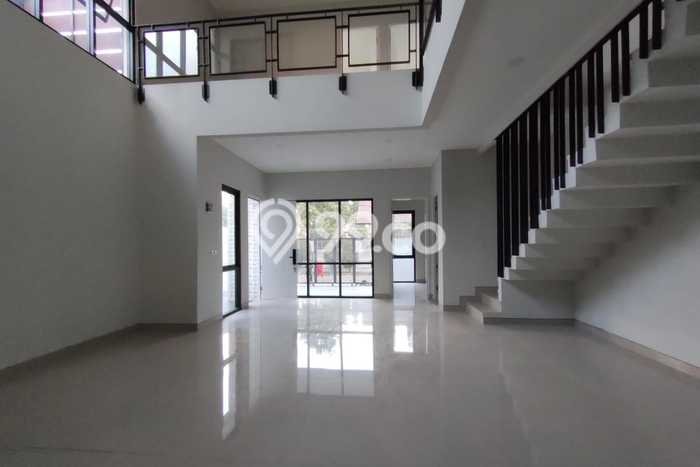 Rumah Modern 5 KT di Taman Holis Indah Bandung Rumah Modern 5 KT di Taman Holis Indah Bandung