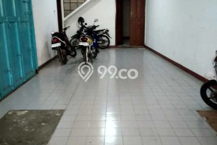 FOR RENT! Gudang di Holis Cigondewah Cocok untuk Bisnis 200m2 FOR RENT! Gudang di Holis Cigondewah Cocok untuk Bisnis 200m2