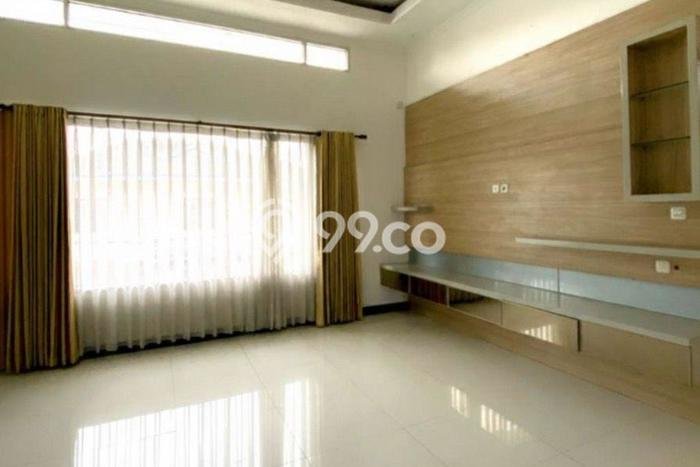 Rumah Elit LB 180m2 Siap Pakai Desain Elegan di BKR, Bandung Rumah Elit LB 180m2 Siap Pakai Desain Elegan di BKR, Bandung